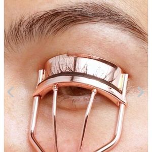 Babe Lash Eyelash Curler